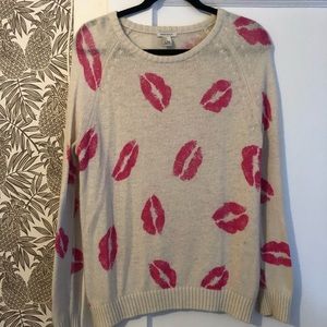Kissy lips Forever 21 sweater!
